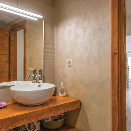 Сasa de vacaciones Cozy In With Wifi