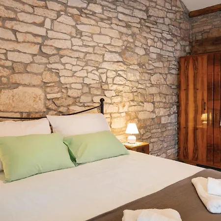 Cozy In With Wifi Holiday home Hreljici